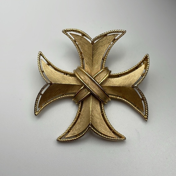 Trifari brooch - Picture 4 of 4